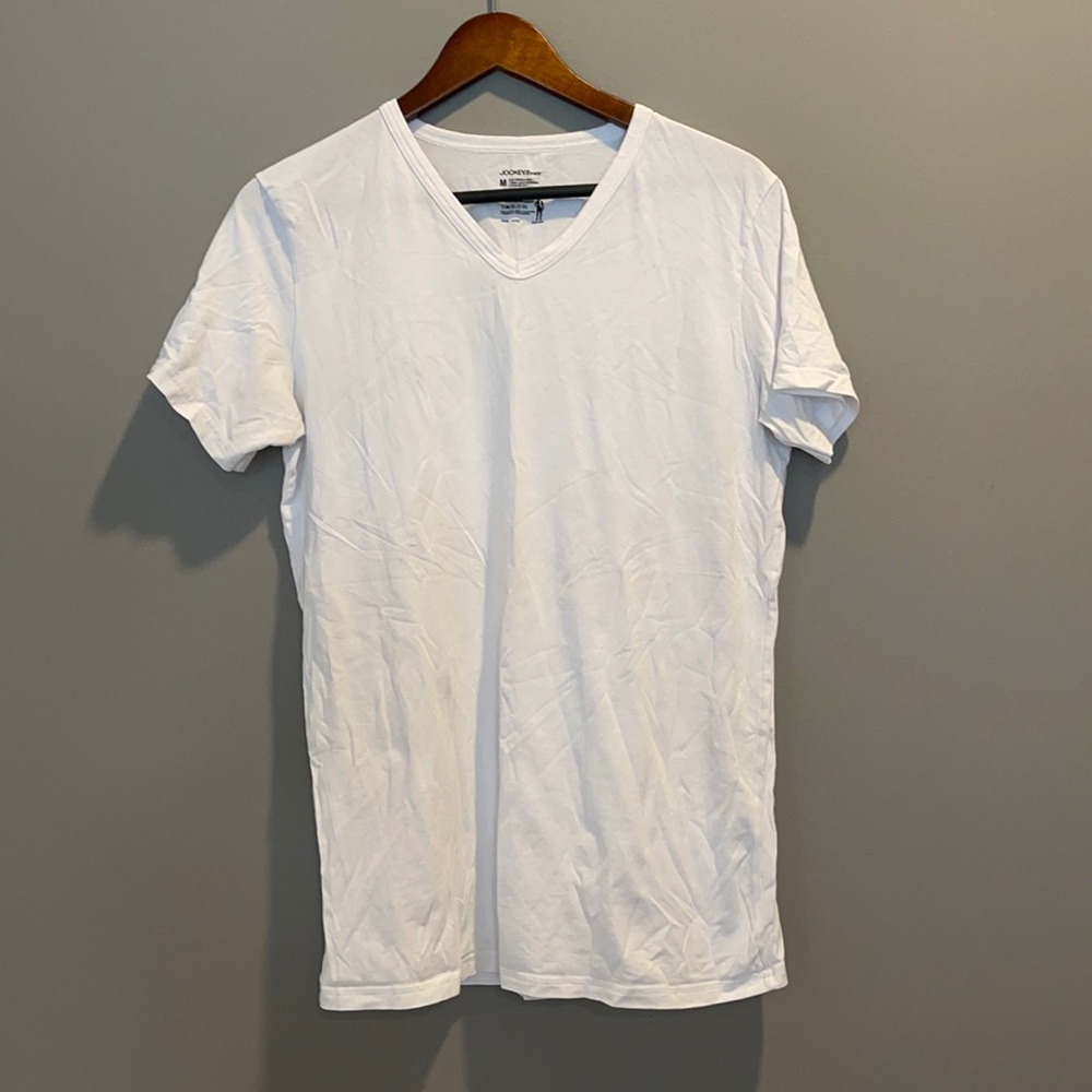 Men’s Jockey V Neck Tee Size Medium M